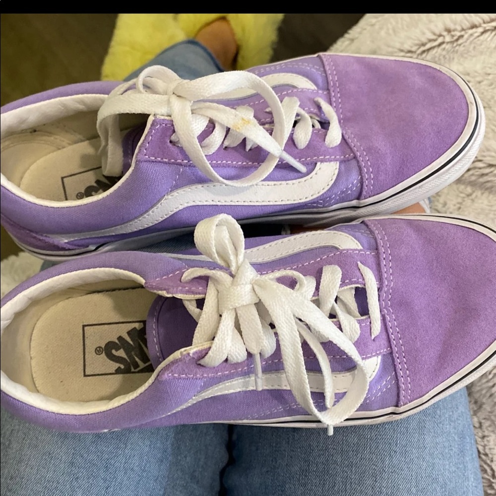 Lilac vans